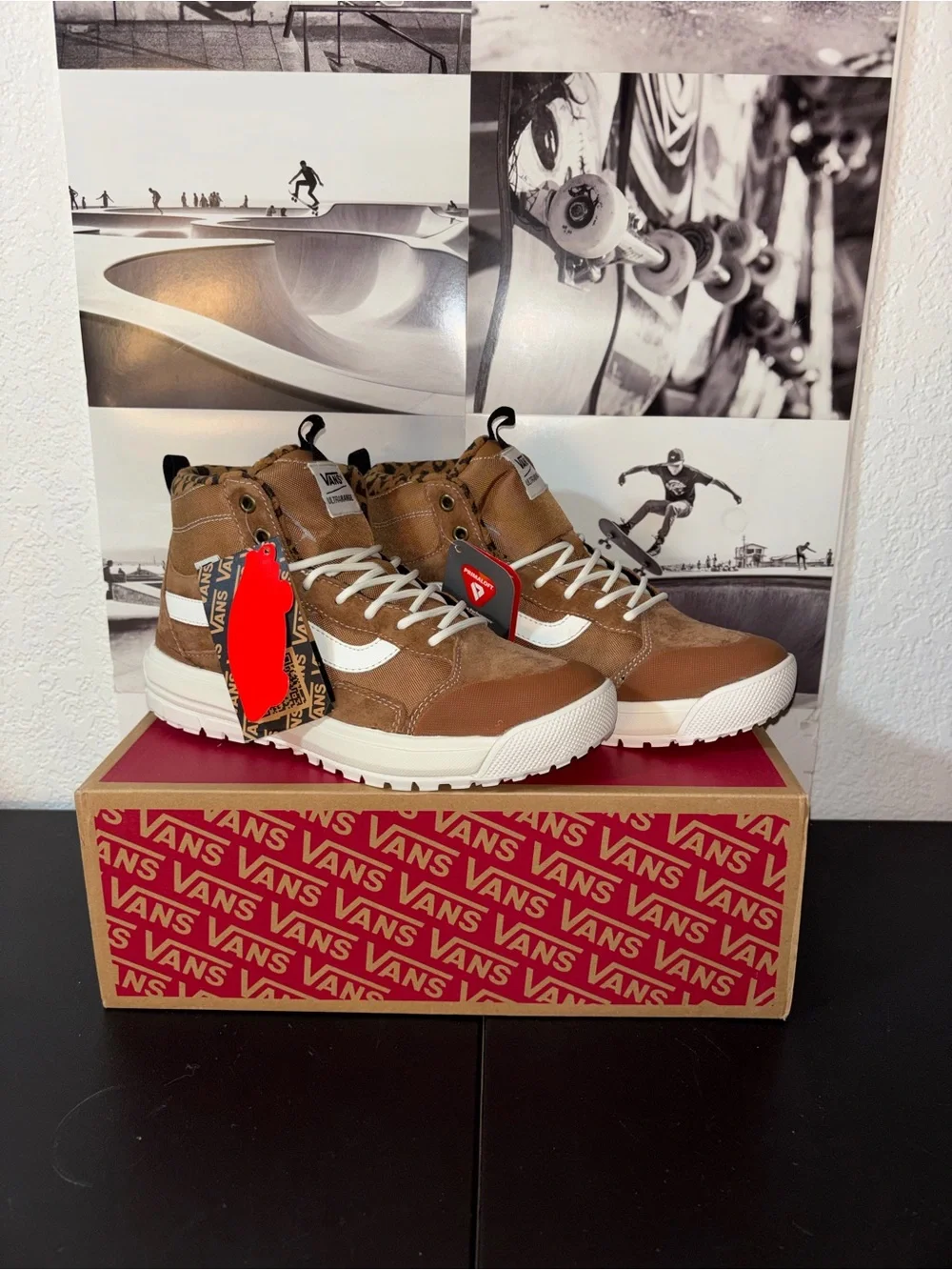 Vans Ultrarange Exo HI sz 8.0 Men’s 9.5 Woman